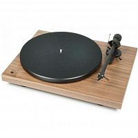 Pro-Ject Debut Carbon Recordmaster Hires 2M-Red Walnut