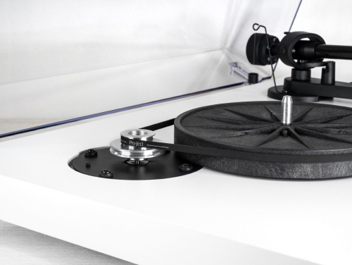 Pro-Ject Debut Carbon EVO 2M-Red High Gloss White фото 11