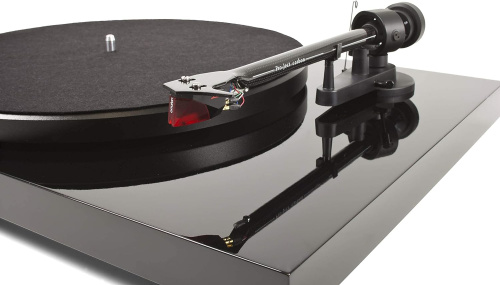 Pro-Ject Debut Carbon EVO 2M-Red High Gloss Black фото 5