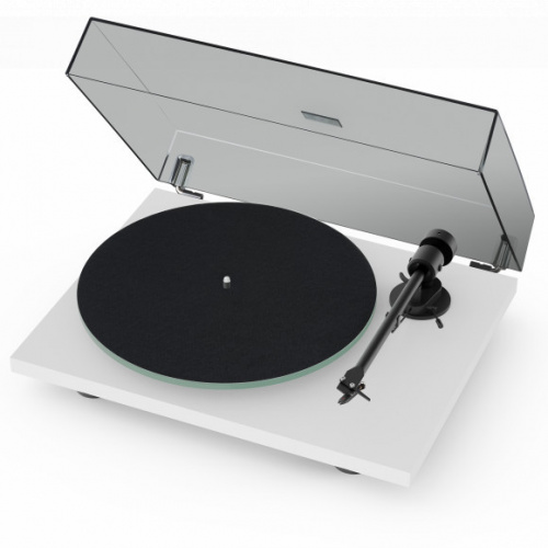 Pro-Ject T1 BT OM5e White + Audioengine A2+BT White + Stands фото 2