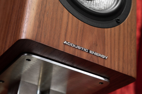 Acoustic Energy AE 500 Walnut wood veneer фото 4