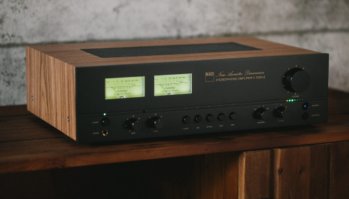 NAD C 3050 Stereo Integrated Amplifier фото 3
